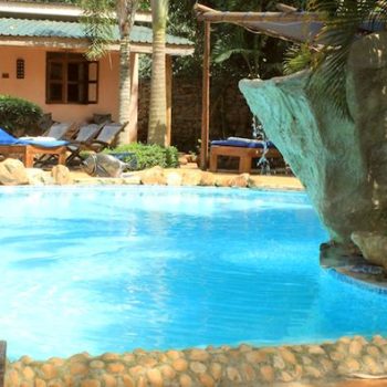 2 Friends Guest House 2