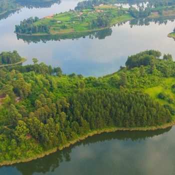 lake bunyonyi eco