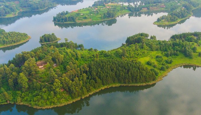 lake bunyonyi eco