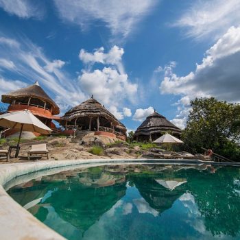 mihingo-lodge-with-pool